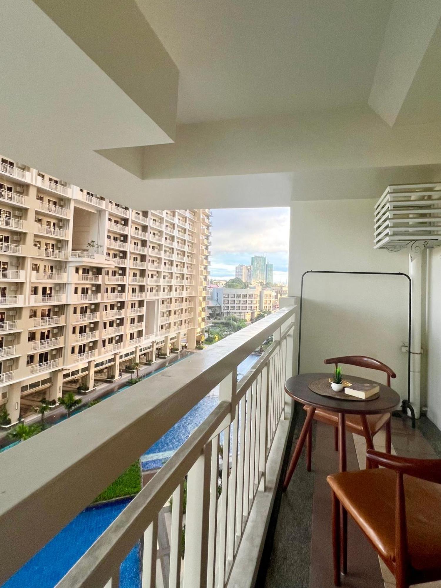 Brixton Place, Weston Tower Manilla Buitenkant foto